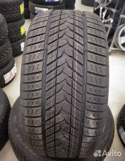 Grenlander IceHawke II 275/45 R21 110H