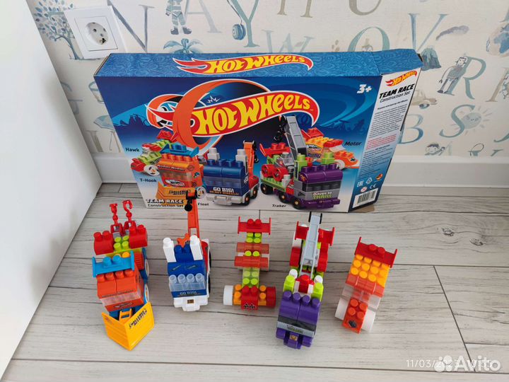 Hot wheels машинки