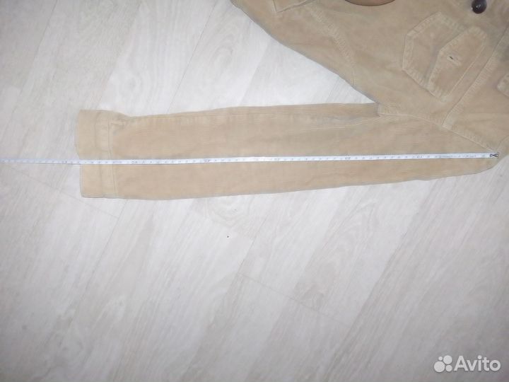 Лёгкая,вельветовая 42 р