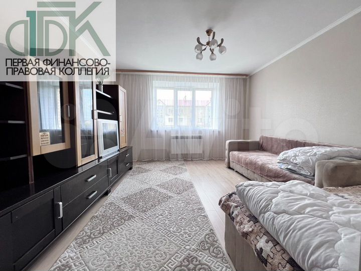 1-к. квартира, 42 м², 1/3 эт.
