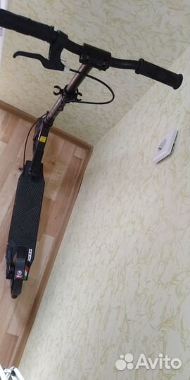 Самокат Roces 200