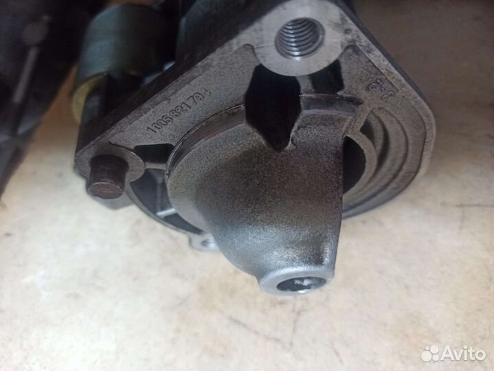 Стартер Volvo 1,4 кВт S40 S60 S80 XC70 XC90