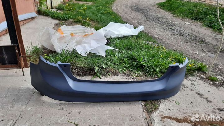 Бампер зад фокус 3 новый