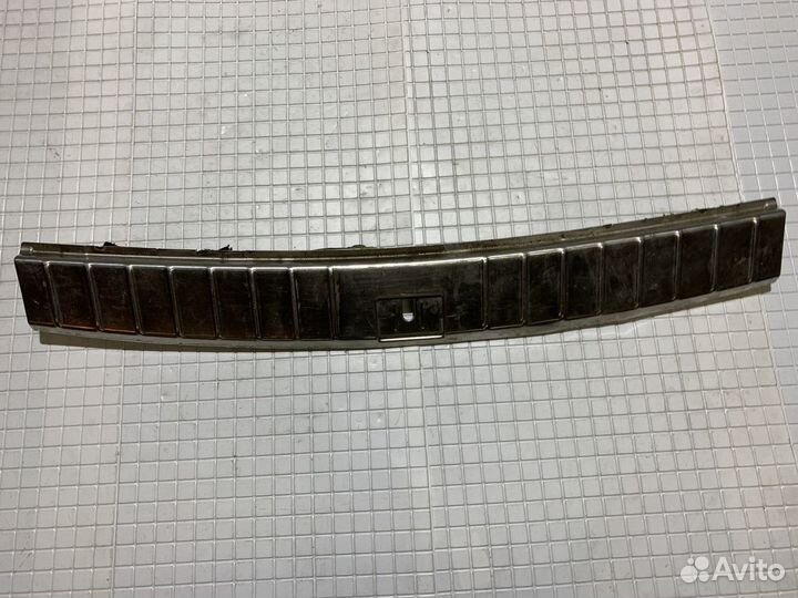 Накладка замка багажника Porsche Cayenne 955