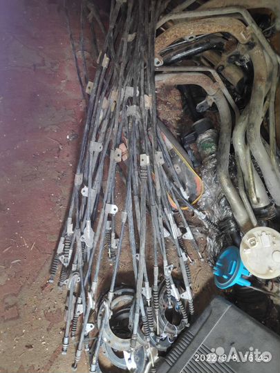 Трос Toyota Camry 30