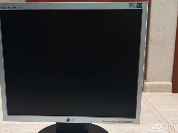 Монитор LG flatron