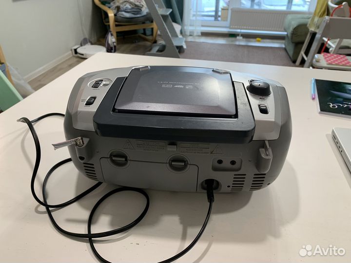 Магнитола Philips AZ1816