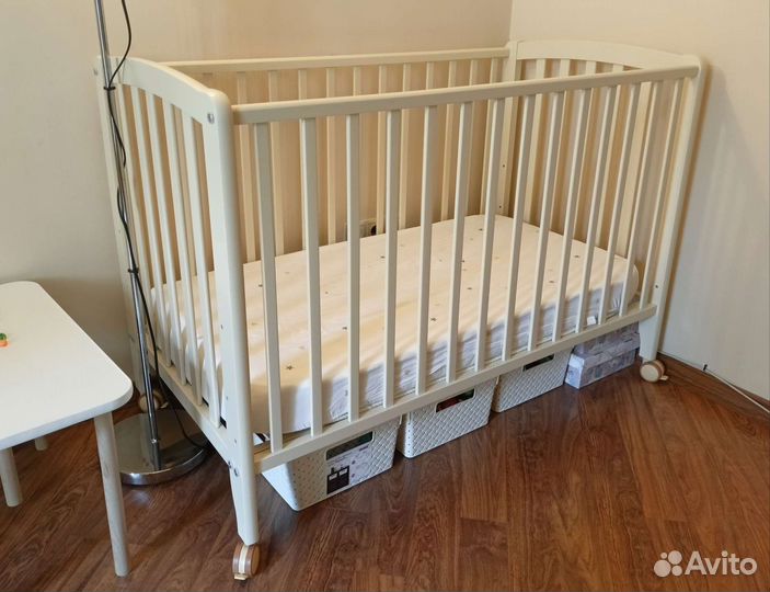 Кровать детская на колесиках Бьянка, Гандылян