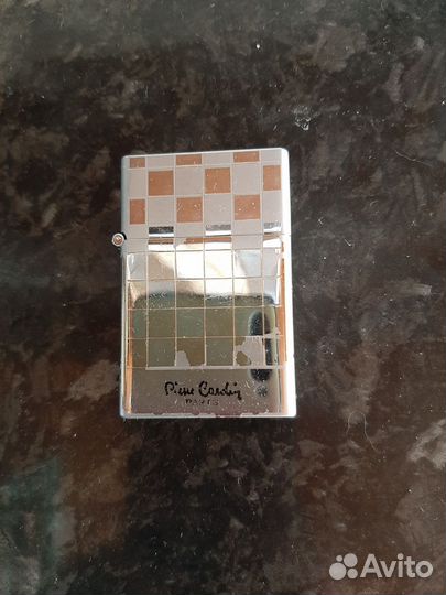 Зажигалка газовая