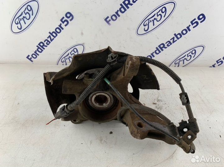 Кулак поворотный передний левый Hyundai Tucson JM