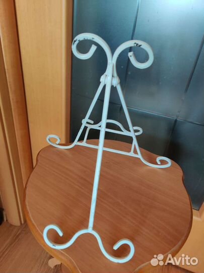 Декоративная подставка