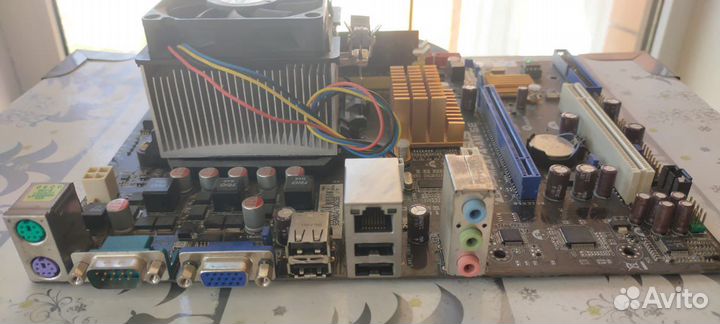 Материнская п Материнская плата для процессоров AM