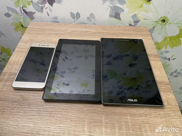 Планшеты и телефон на запчасти