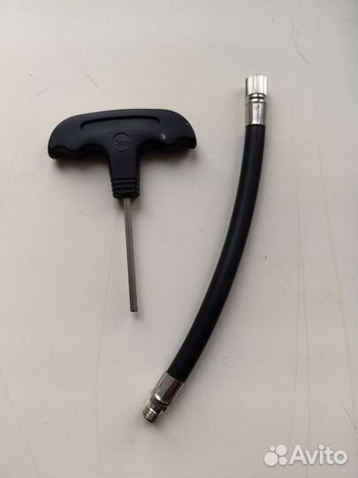 Отвертка и переходник для электросамоката