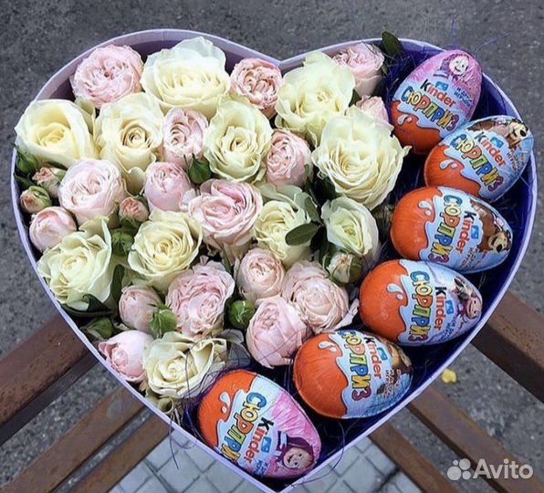 Розы в шляпной коробке/ подарок для любимой