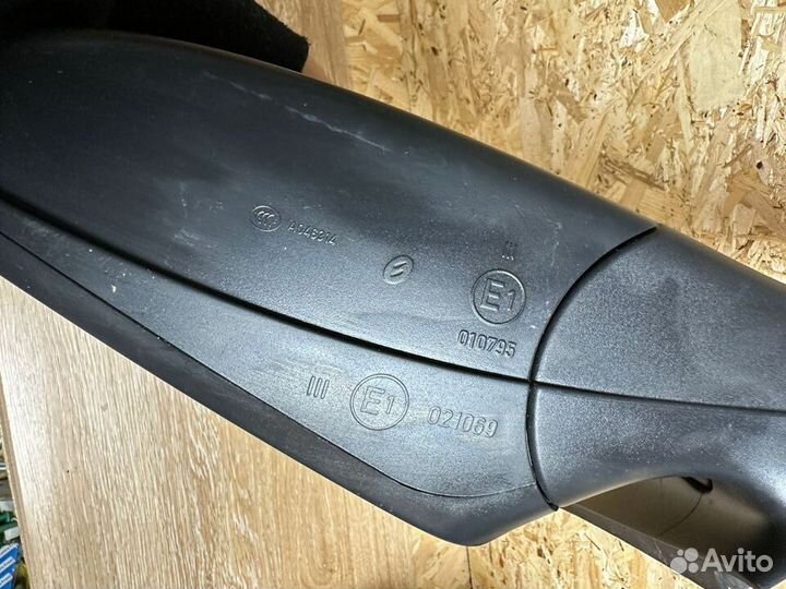 Зеркало заднего вида opel Astra H