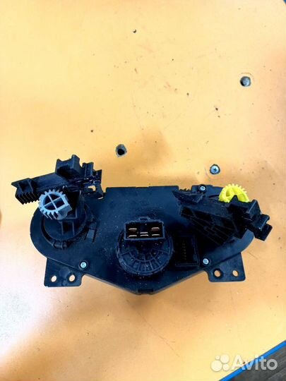 Блок управления отопителем Kia Rio 2