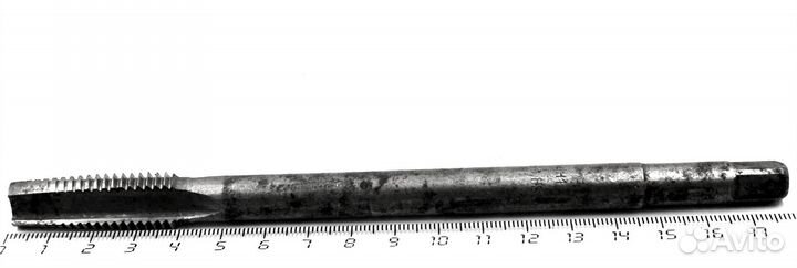 Метчик М14 (2) гаечный хвостовик квадратом HSS