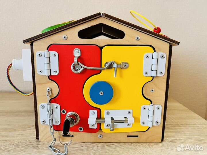 Бизиборд домик со светом