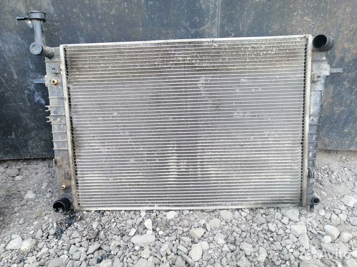 Радиатор хундай туксон 2008г