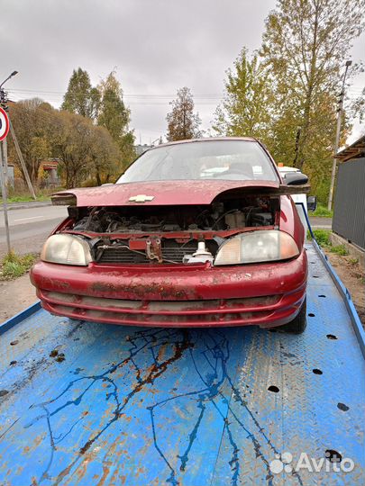 Разбор на запчасти Chevrolet Metro