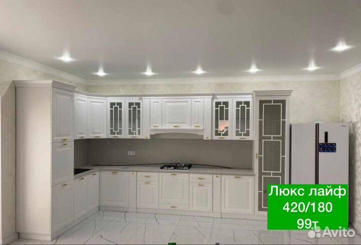 Кухонный гарнитур кухни 