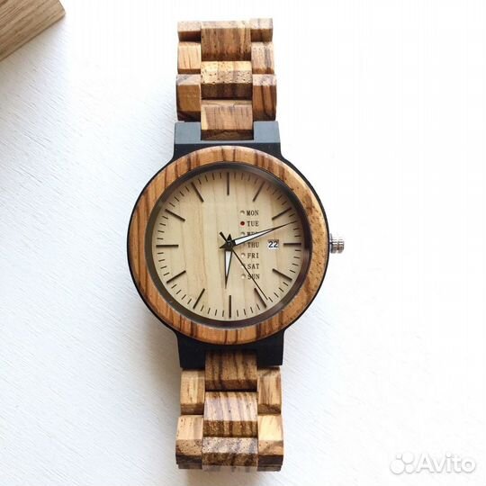 Часы с гравировкой