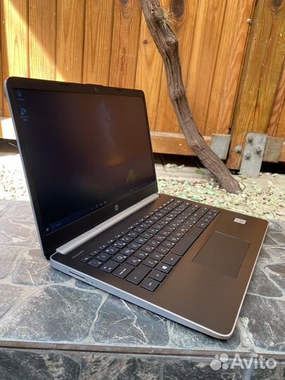 HP i3-1005g1 6gb/256ssd