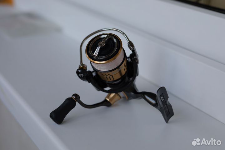 Катушка Daiwa Luvias 20 2000