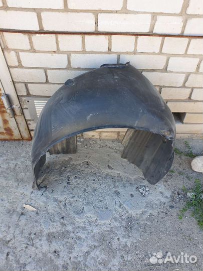 Bmw e65 e66 Подкрылок локер задний левый
