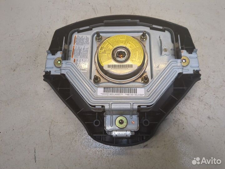 Подушка безопасности водителя Suzuki Grand Vitara