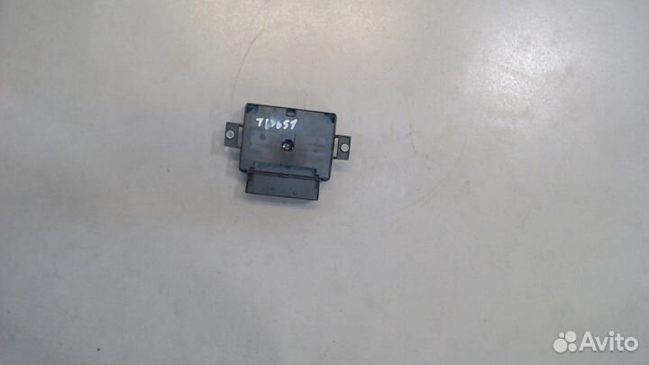 Блок управления стояночным тормозом Mercedes A W17