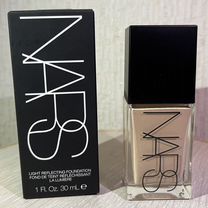 Тональный крем Nars