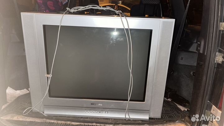 Телевизор на запчасти