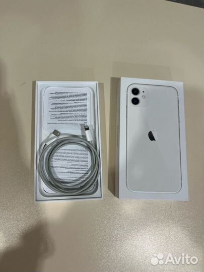 iPhone 11, 64 ГБ