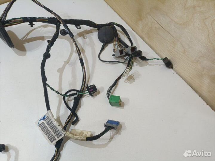 Проводка двери передняя правая Land Rover