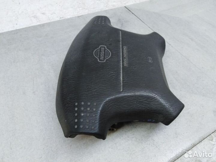 Подушка безопасности в руль