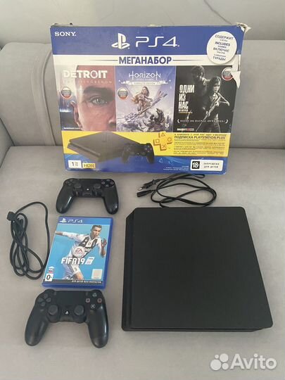 Sony playstation 4 PS4 1tb