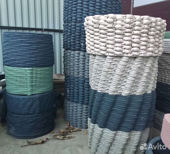 Бетонные вазоны, кашпо, модульные клумбы, фигуры