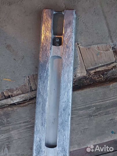 Дека из видео Влада самокатчика, с его подписью