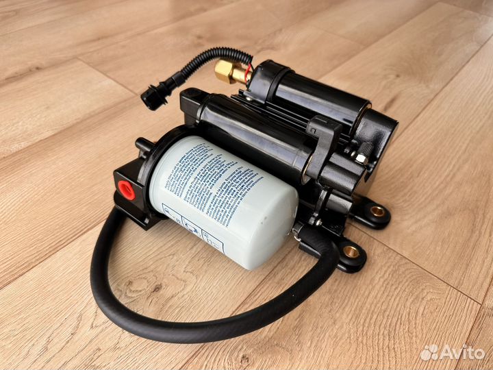 Топливный насос в сборе Volvo Penta верх и низ