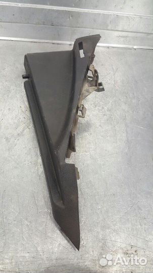 Держатель задней полки правый Opel Astra Gtc L08