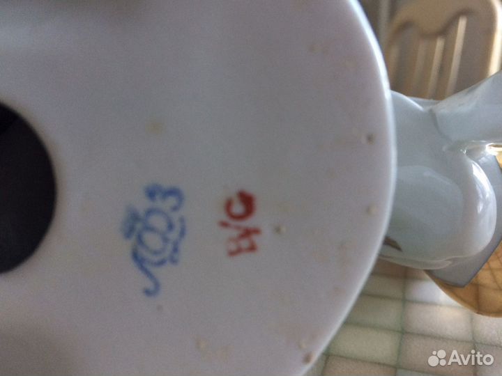 Статуэтка фарфор конь лфз