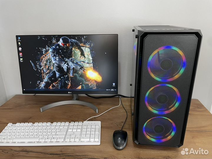 Продам пк intel 8 ядер 16 памяти R7 350 2гига