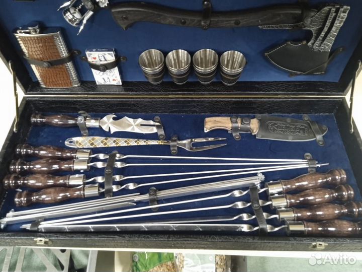 Подарочный набор шампуров в кейсе топ 19