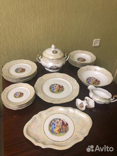 Сервиз столовый