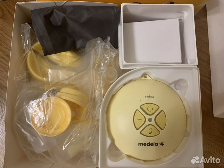 Молокоотсос электрический Medela Swing