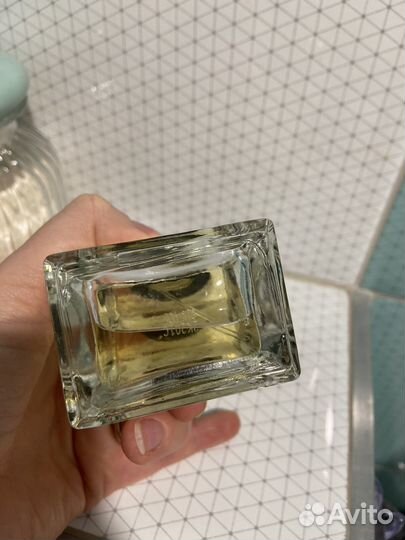 Парфюмер вода essential parfums divine vanille