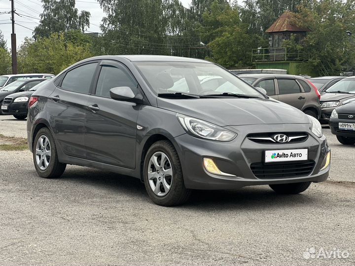 Hyundai Solaris 1.4 AT, 2011, 222 550 км