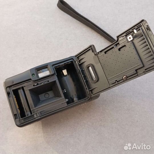 Плёночный фотоаппарат Canon Prima bf 800